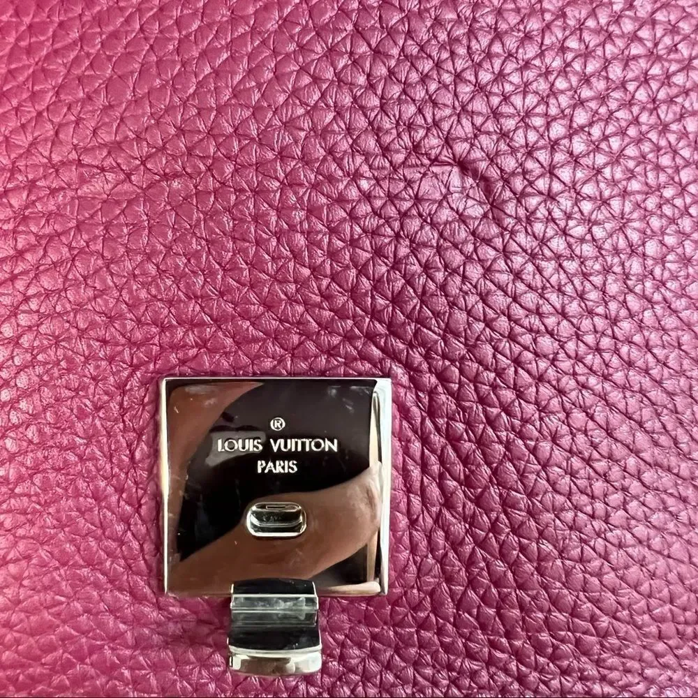 LOUIS vuitton volta taurillon leather grape crossbody